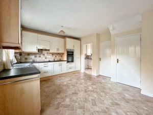 Photo 26- click for photo gallery